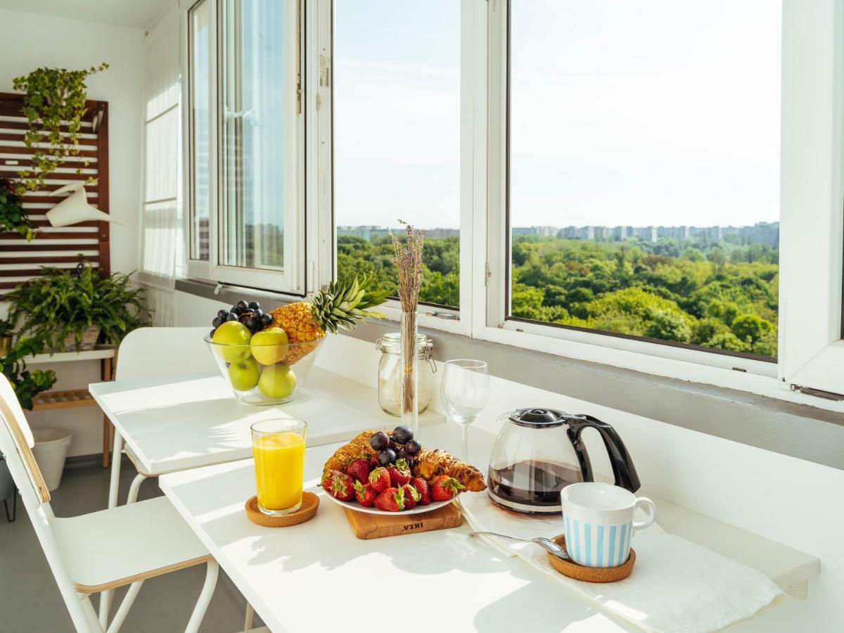 Parklake Design Apartment - Fabulous View - Netflix Bucarest Exterior foto