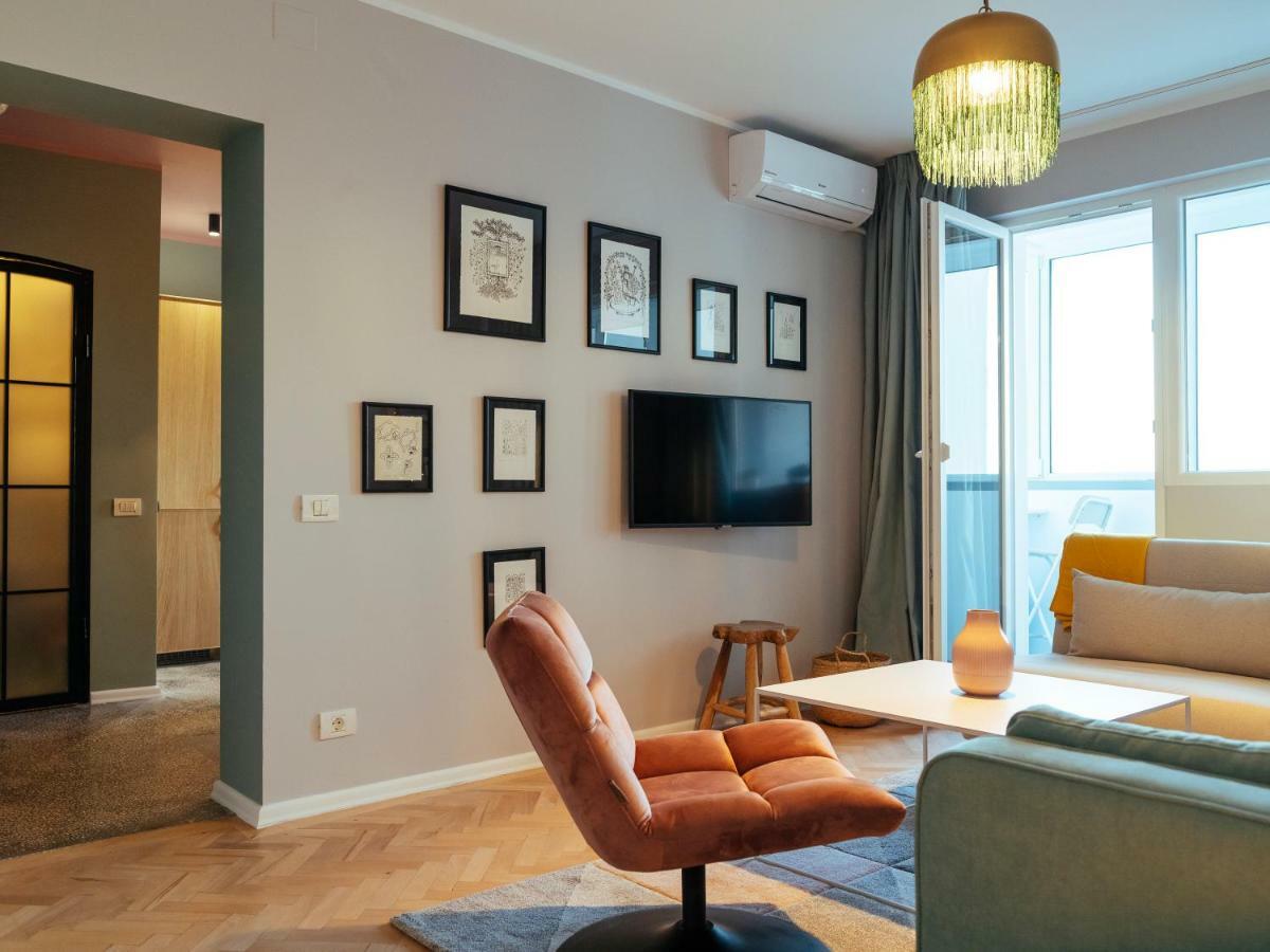Parklake Design Apartment - Fabulous View - Netflix Bucarest Exterior foto
