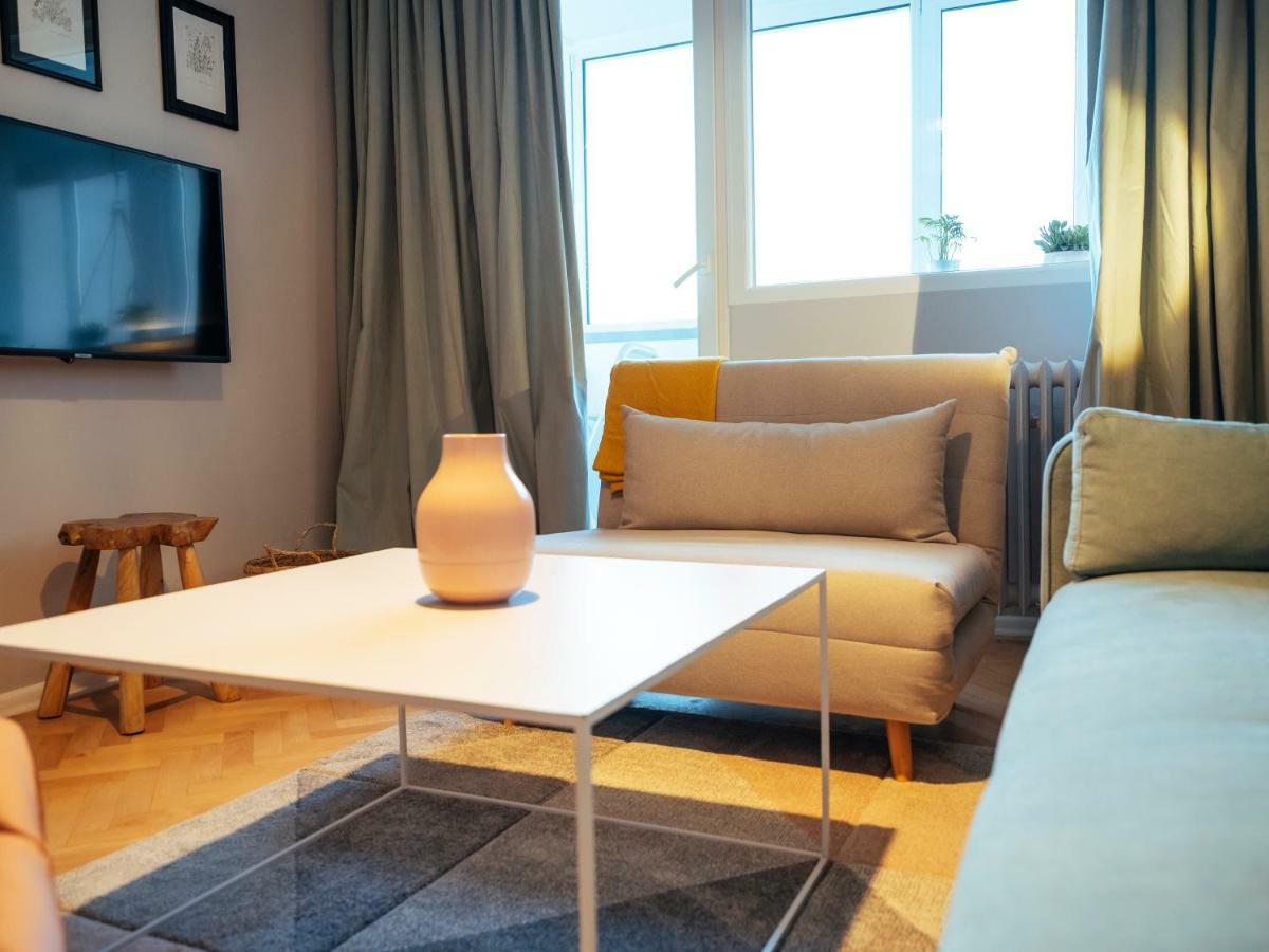 Parklake Design Apartment - Fabulous View - Netflix Bucarest Exterior foto