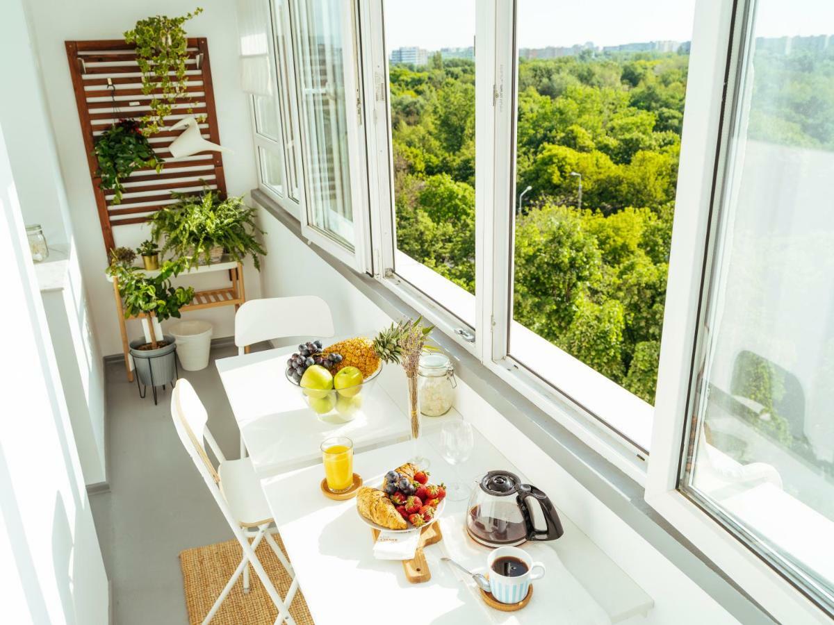 Parklake Design Apartment - Fabulous View - Netflix Bucarest Exterior foto